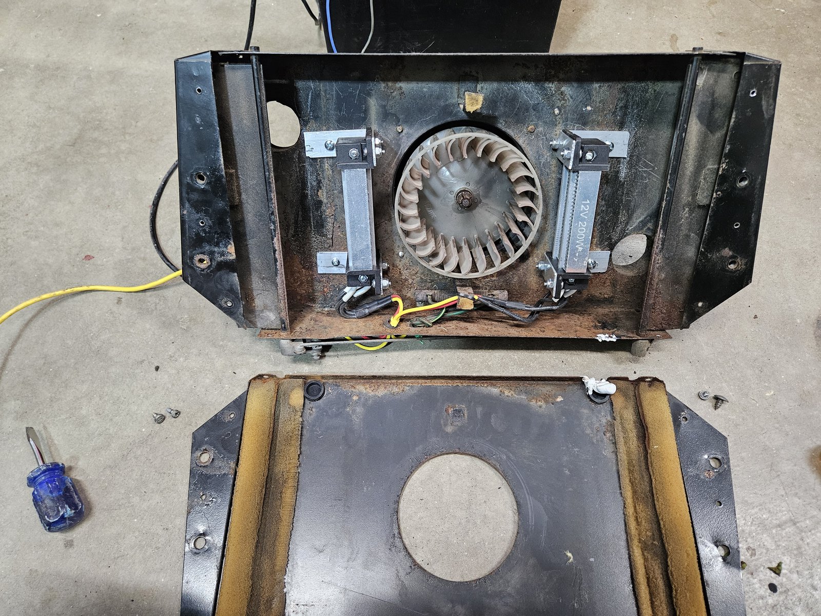 engine-bay-motor-battery-wiring