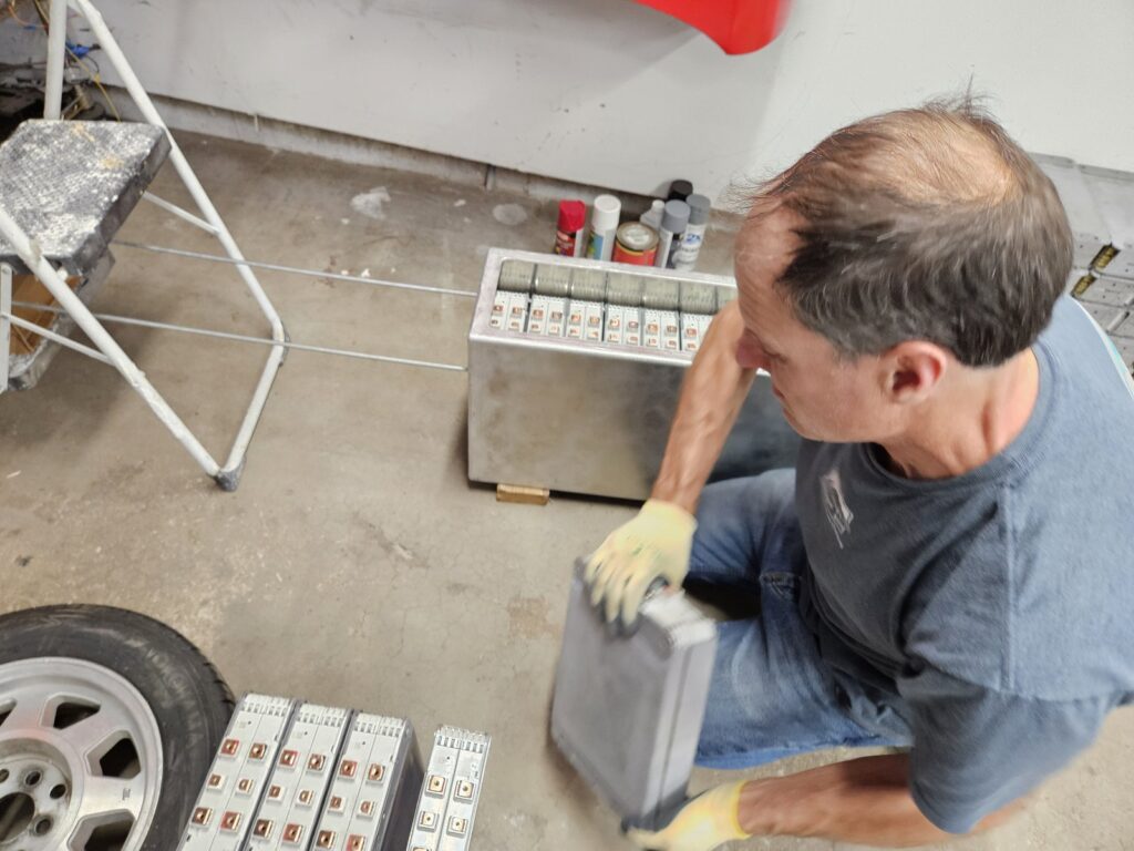 Packing the Battery Cells